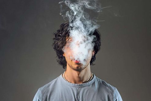 Vernebelte Wahrheiten: Wie gefährlich Vapen und Shisha wirklich sind -  Lebensstil