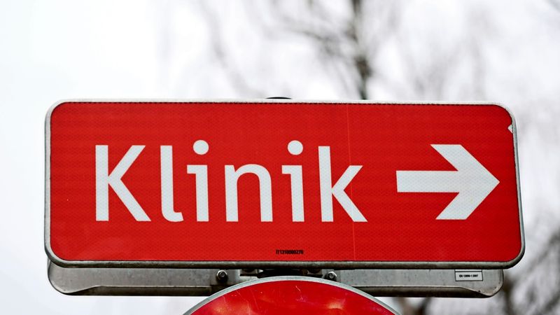 Arzt in Wien mit Buttersäure angeschüttet: Frau in psychiatrischer Abteilung