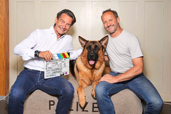 -Familienformat-mit-vierbeinigem-Chef-ORF-dreht-Kommissar-Rex-