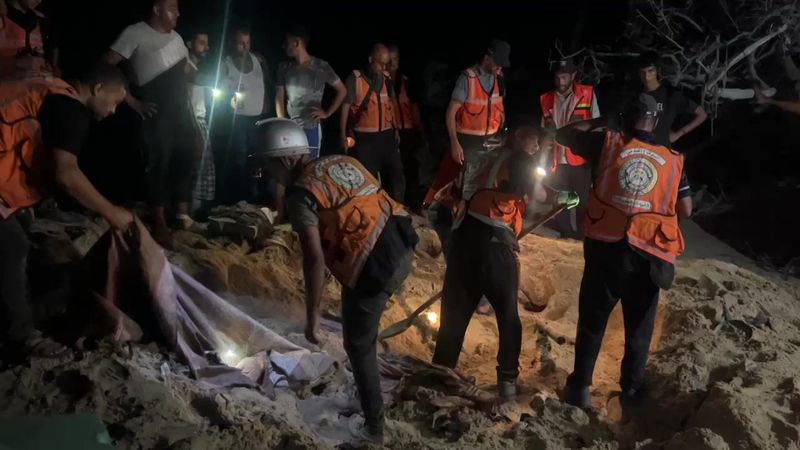 Dutzende Tote bei israelischem Angriff auf humanitäre Zone im Gazastreifen