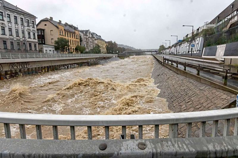 Hilfe für Betroffene von Unwetter-Schäden in Wien läuft am Mittwoch an