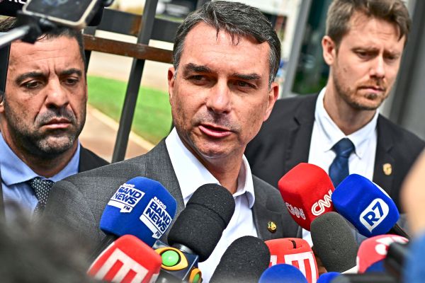 Sohn-von-Bolsonaro-will-Pr-sident-in-Brasilien-werden