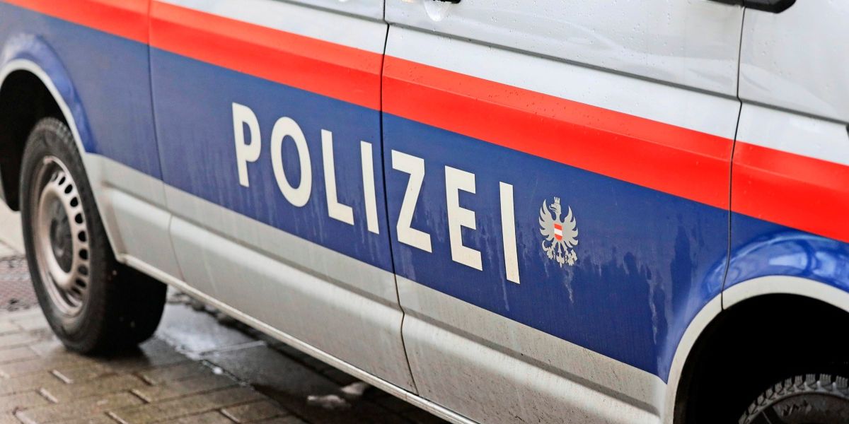 Fußgänger in Kärnten getötet, Polizei sucht Unfalllenker