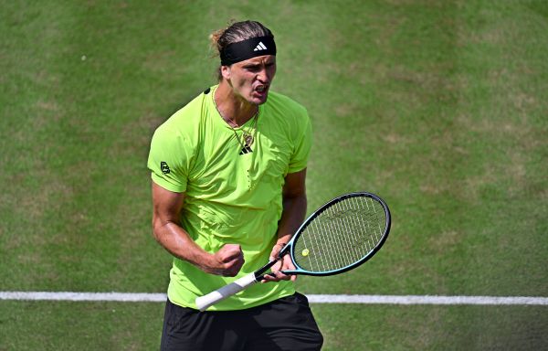 Zverev-steht-im-Endspiel-von-Stuttgart-Ofner-in-Halle-Quali-weiter
