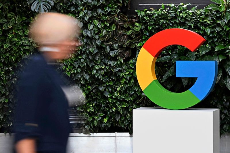 Apple denkt laut über Wechsel zu KI-Suche nach und lässt damit Googles Aktie abstürzen