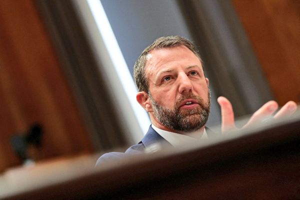 Designierter-US-Heimatschutzminister-will-Kurswechsel-bei-ICE