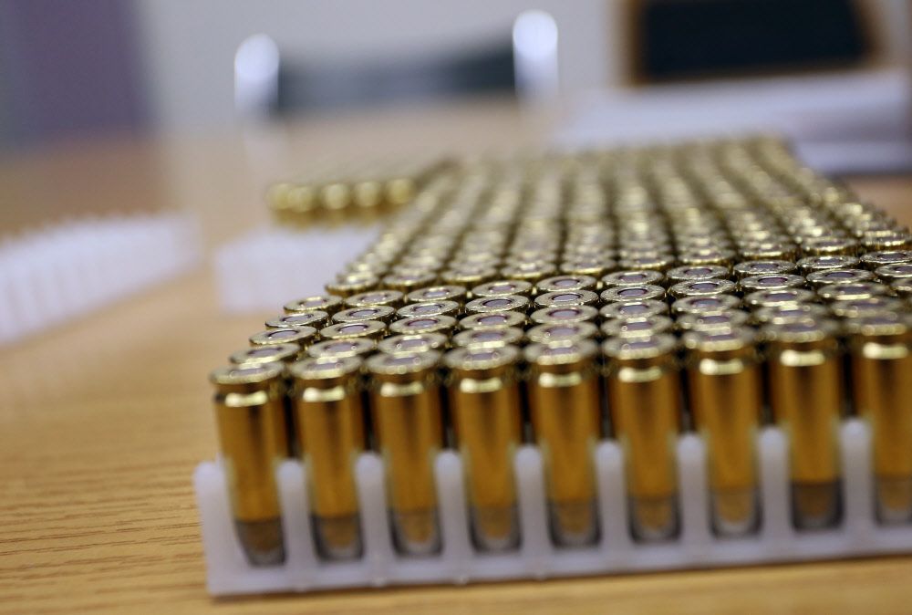 Größter Waffenfund seit Jahrzehnten im Keller eines 65-Jährigen in