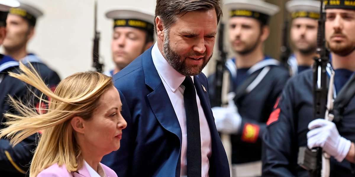 Viel Lob und wenig Lohn für Giorgia Meloni