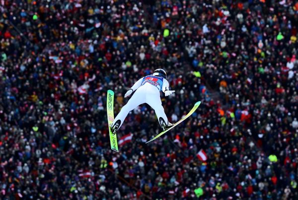 und-wenn-man-mit-rennanzug-skispringt-dann-f-llst-du-durch-wie-ein-zementsack