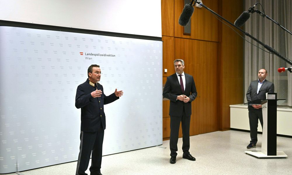 Innenministerium geht gegen Fußi doch nicht in Berufung - Vimarsana News