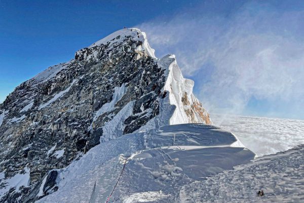 War-die-Everest-Besteigung-von-Messner-Habeler-ohne-Flaschensauerstoff-auch-Zufall-