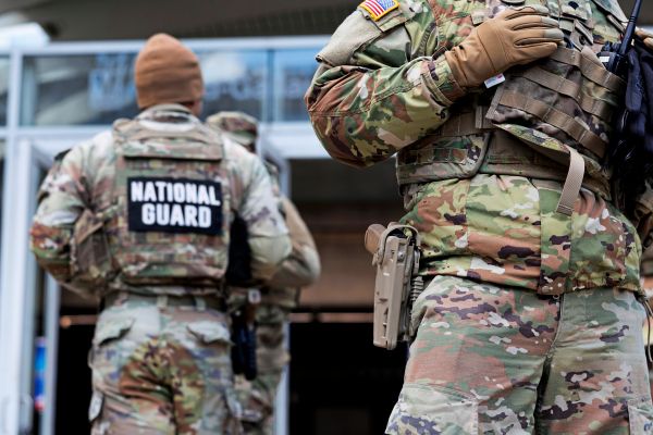 US-Berufungsgericht-erlaubt-vorerst-Nationalgardisten-in-Washington