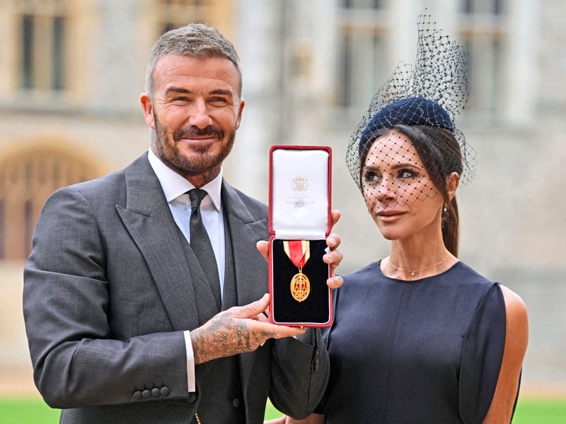 Charles schlägt David Beckham zum Ritter, Kim Kardashian zürnt ChatGPT