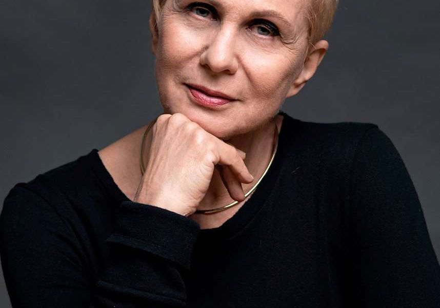 Komponistin Ella MilchSheriff 