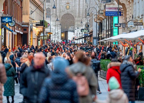 Keine-Einigung-ber-Geh-lter-Handel-ruft-zu-Protestaktionen-am-Black-Friday-auf